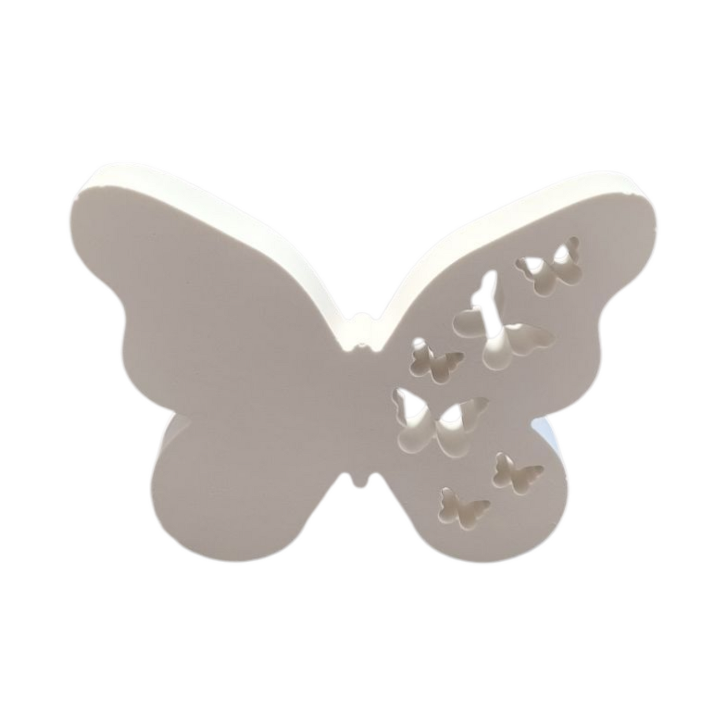 Schmetterling aus Gießkeramik
