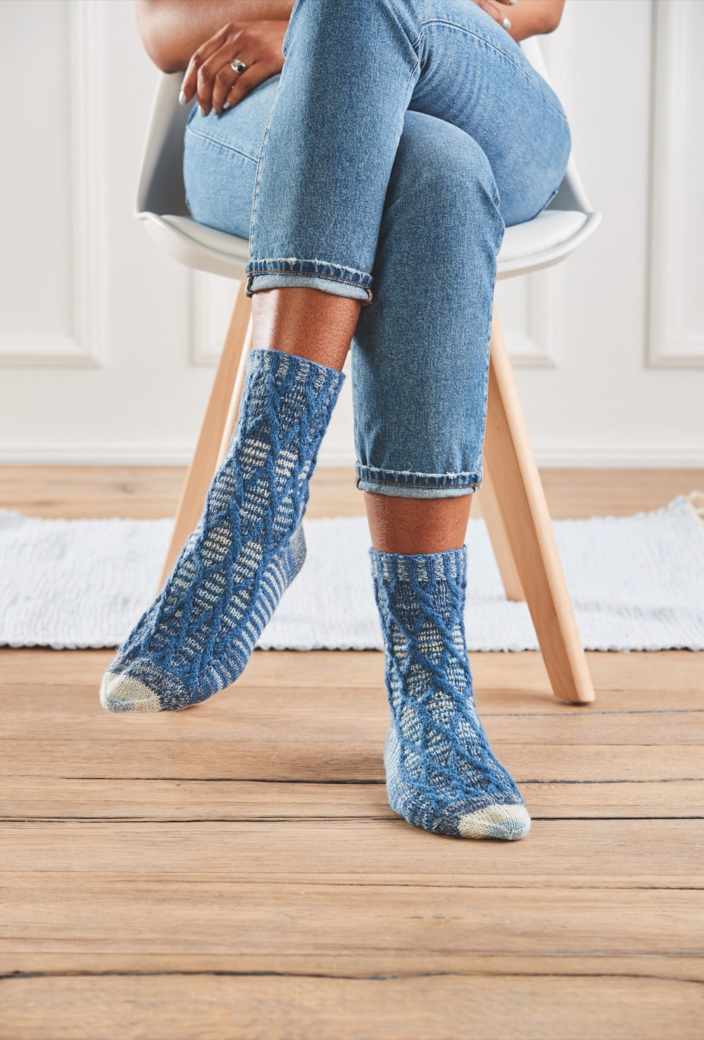 Socken mit Hebemaschen von Babette Ulmer