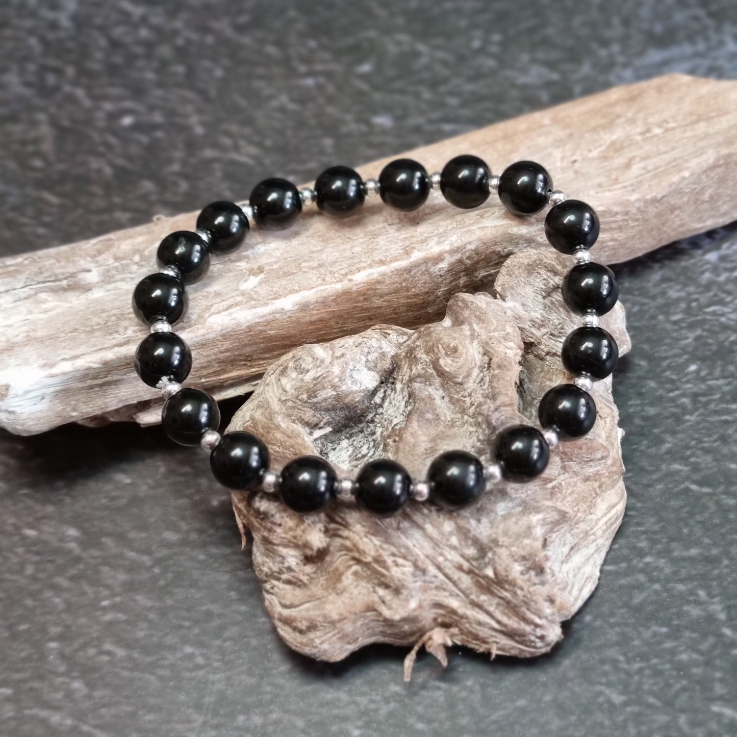 Schwarzer Turmalin Edelsteinarmband 8,6 mm – Schutz & Erdung