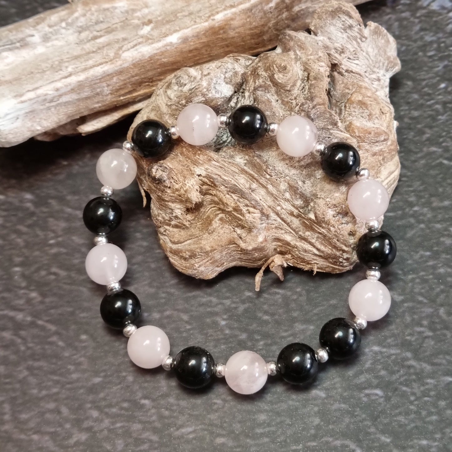 Turmalin & Rosenquarz Edelsteinarmband 8,5 mm – Schutz & Liebe