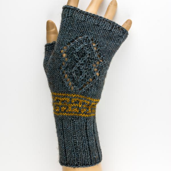 Anleitung Miss Gaskell Stulpen von Strickwetter